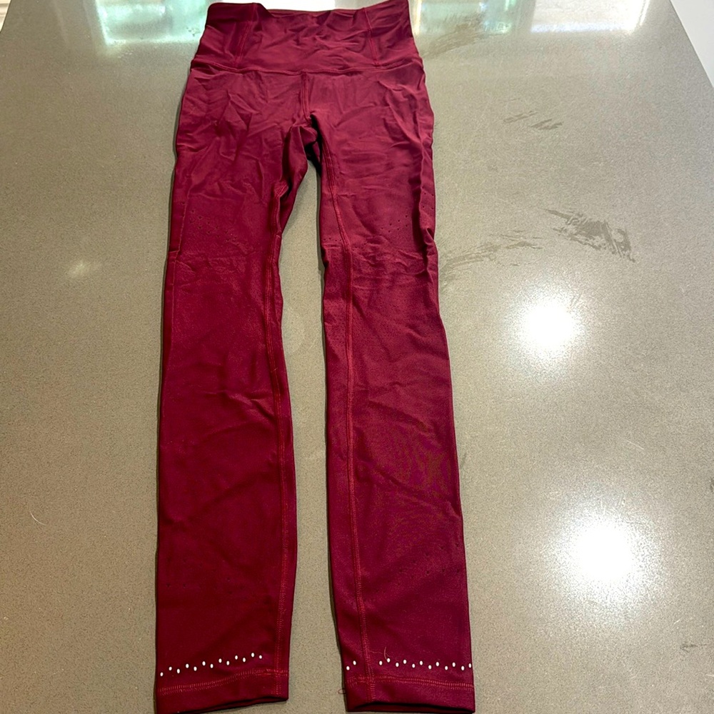 Lululemon leggings size 4